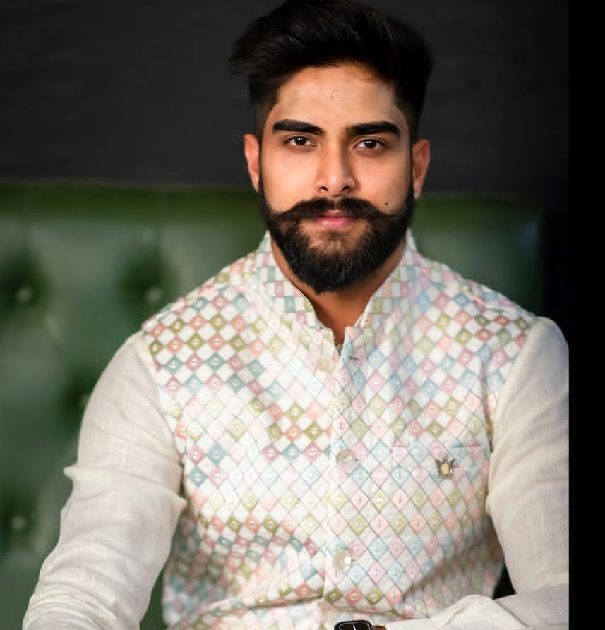 Shri Vaibhav Babar, School Secretary